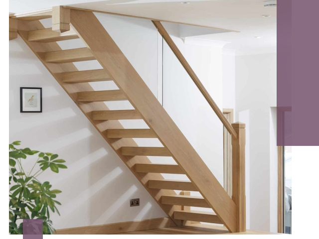 Изготовление деревянных лестниц под ключ в Горном-Алтайске для дома