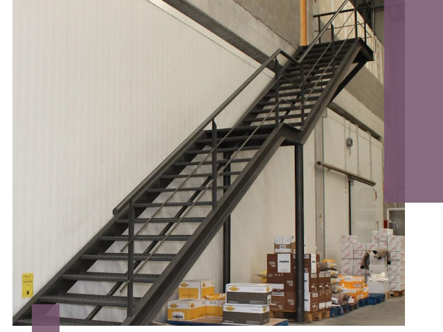 Лестницы для производства в Горном-Алтайске — изготовление и монтаж