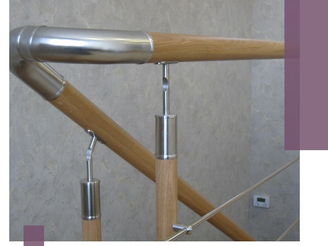 Комбинированные перила на заказ в Горном-Алтайске — монтаж и производство