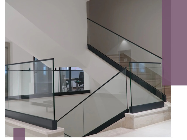 Стеклянные перила премиум-класса с установкой в Горном-Алтайске