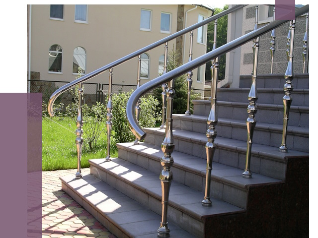 Перила для крыльца в Горном-Алтайске от 10886 руб. — монтаж ПРОЛЁТ-Грн