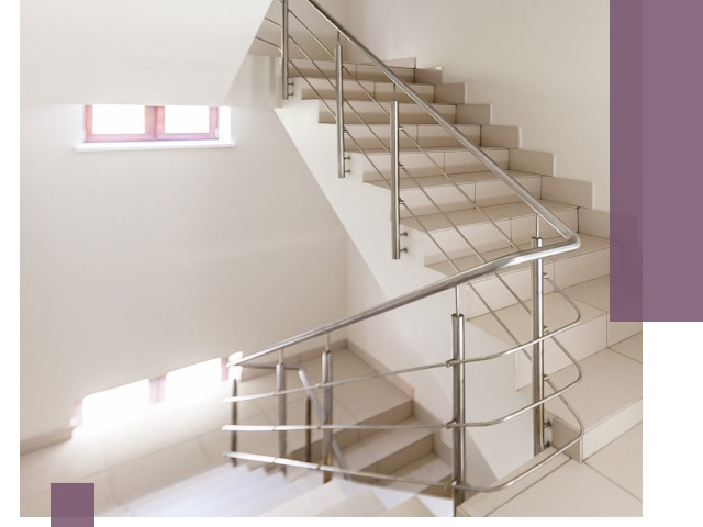 Установка и замена перил в подъезде в Горном-Алтайске