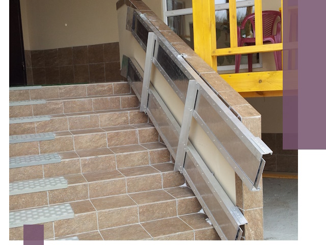 Откидные пандусы под ключ в Горном-Алтайске — монтаж и демонтаж