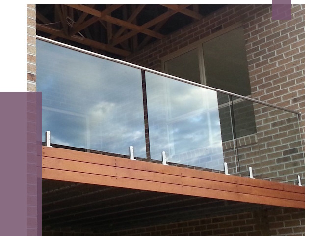 Стеклянные парапеты на крыше и террасе в Горном-Алтайске от 11664 руб. | ПРОЛЁТ-Грн